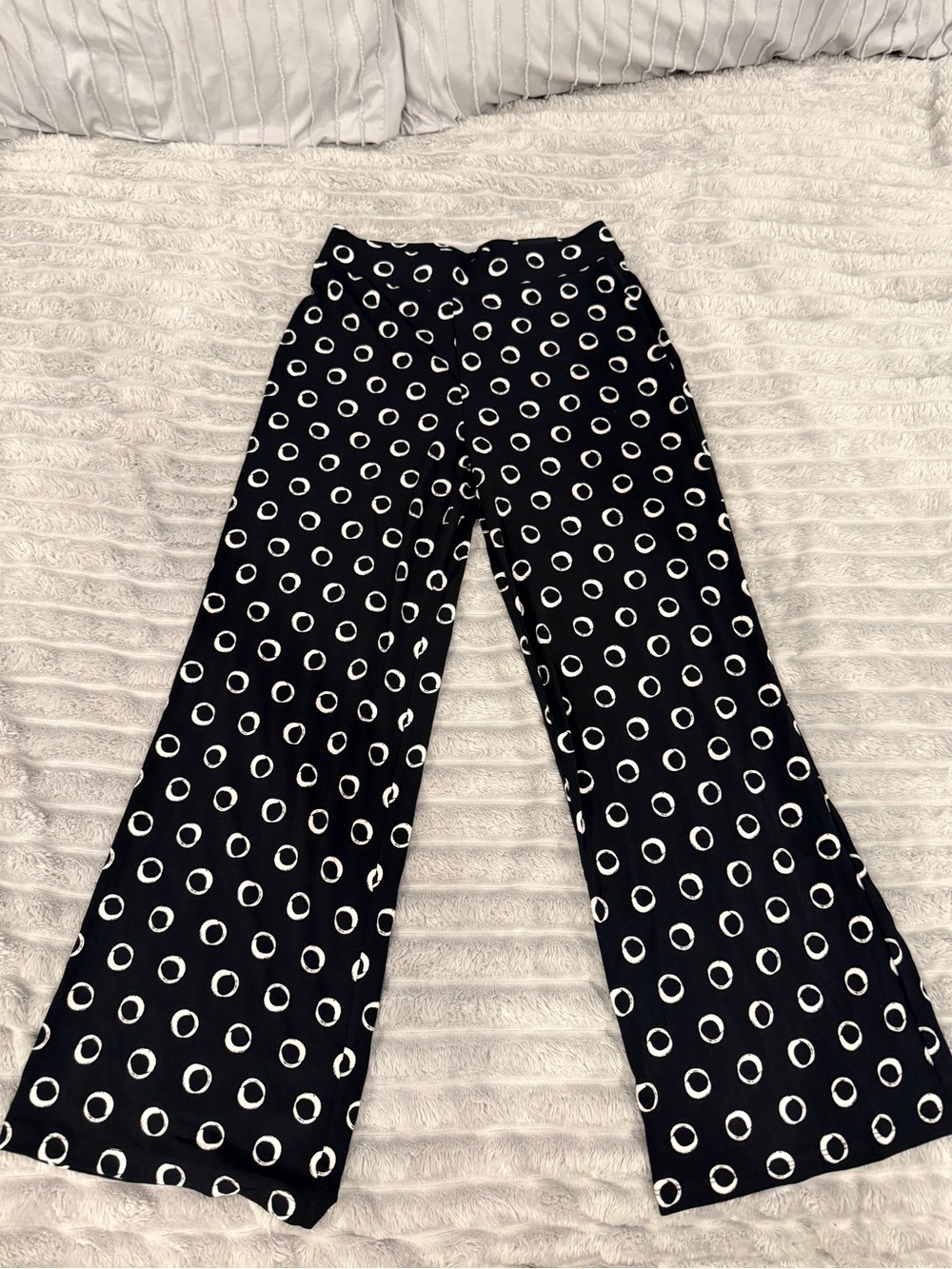 Black Petit Stretch Pull On Wide Leg Pants with White Circle Print